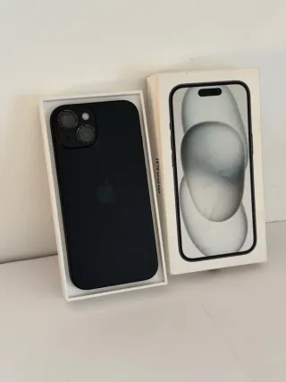 iPhone 15 Nero