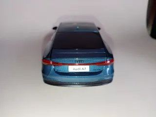 Audi A7 1/24 Modellino 6 aperture Luci Fari Stop