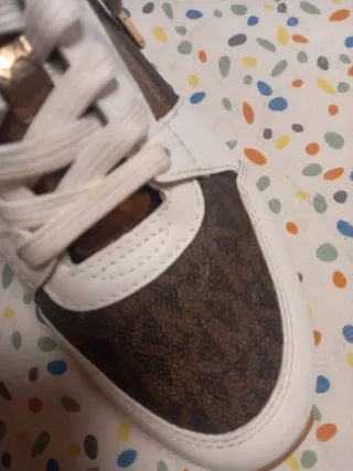 Zapatillas Michael Kors Blancas y Marrones