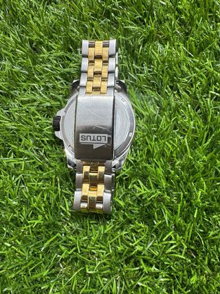 Reloj Lotus Azul y Dorado