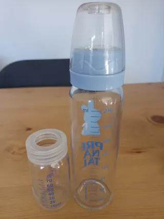 2 Biberones de Cristal. Prenatal y Nuk