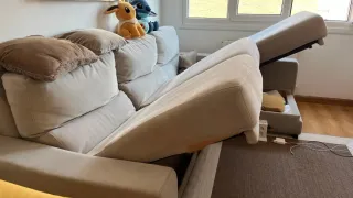 Sofá chaiselongue beige tela