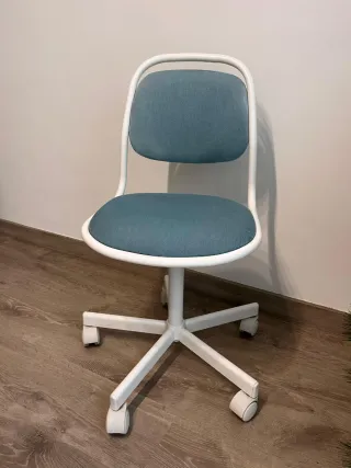 Silla infantil con ruedas