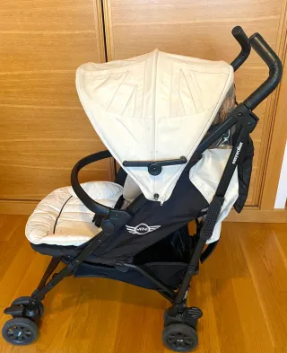 Silla de paseo Easywalker MINI color crema
