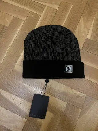 Gorro Louis Vuitton Negro Gris