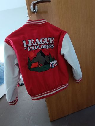 Chaqueta Zara niño roja talla 9