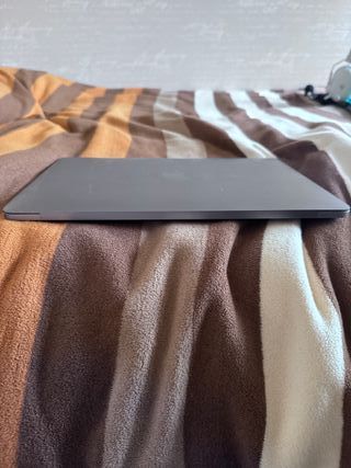 MacBook Pro 13 2020 Intel Core i5 16GB RAM 1TB