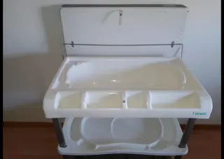 Bañera de bebé con cambiador Madrid