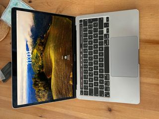 MacBook Pro 13” M1 512GB Touch Bar