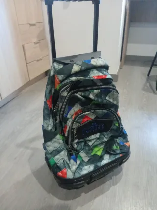 Mochila con ruedas Totto
