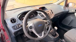 Ford Fiesta 4 puertas gasolina 1.4 con 70cv