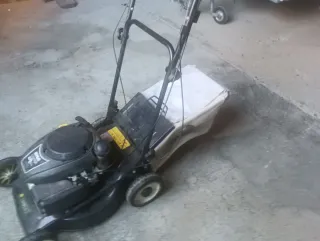 Cortacésped Gasolina Kohler Courage