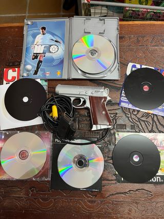 Lote Juegos y Pistola  Playstation