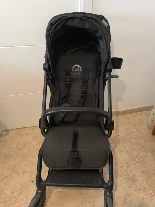Silla Paseo Cybex Eezy S+2 Plegable Gris