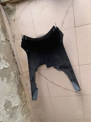 Quilla Yamaha Aerox 2004-2013 Negra