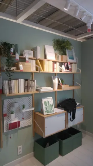 Estantería Ikea Svalnas Bambú y Metal