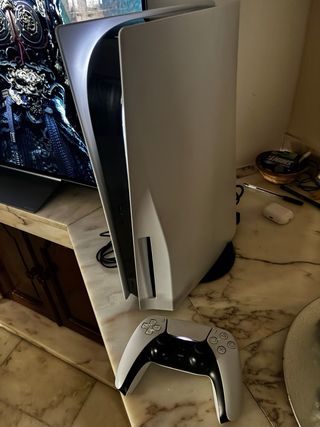 Consola PS5 + 2 Juegos