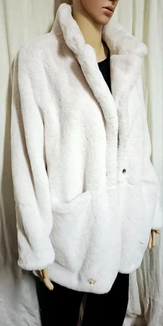 Pelliccia bianca
