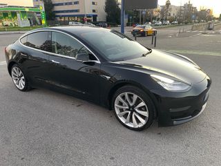 Tesla Model 3 2020 Long Range. Dual Motor
