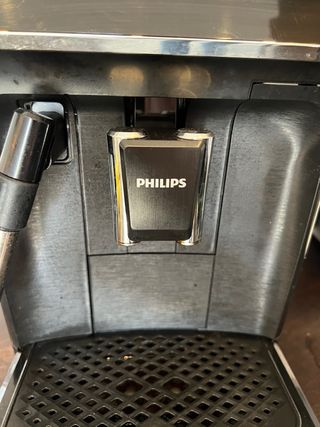 Cafetera automática Philips Serie 2200 – Muy buen