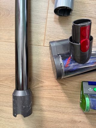 Dyson V15 Detect Absolute + Dock