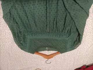 Blusa verde oscuro talla XL