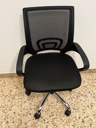 Sedia da ufficio ergonomica nera
