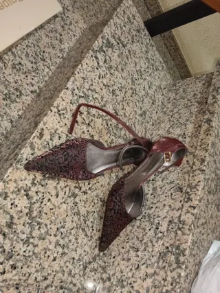 Zapatos Auman Talla 38 Burdeos/Negro