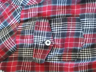 Camicia a quadri rossa