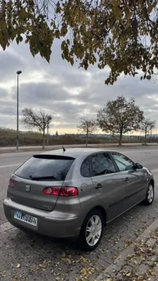 SEAT Ibiza 2004