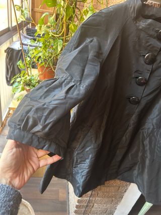 Abrigo Zara Negro. Diseño