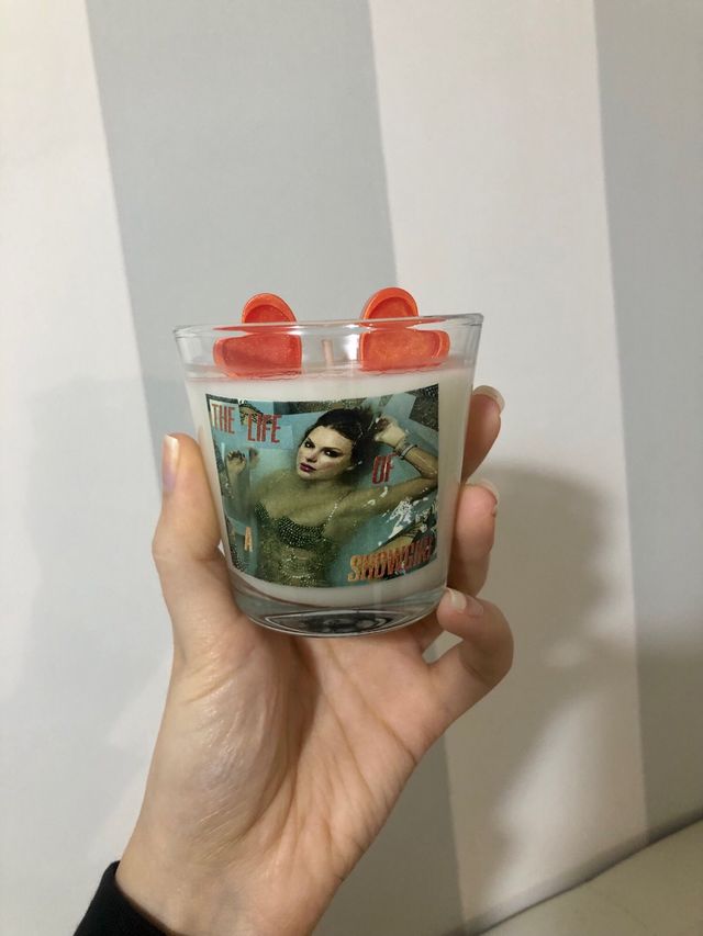 Candela profumata Taylor Swift Life of a Showgirl