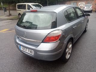 Opel Astra 2006
