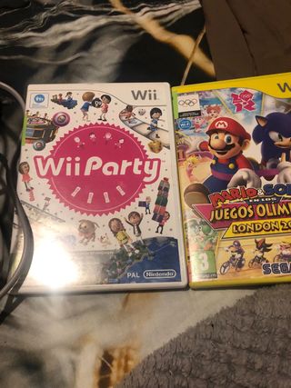 Nintendo Wii con 2 controles y juegos
