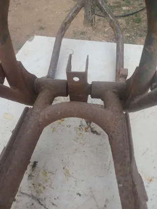 Chasis Bultaco Gold Medal con basculante