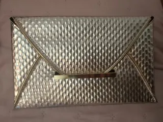 Bolso de mano plateado