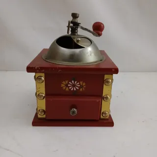 Molinillo de café vintage de madera