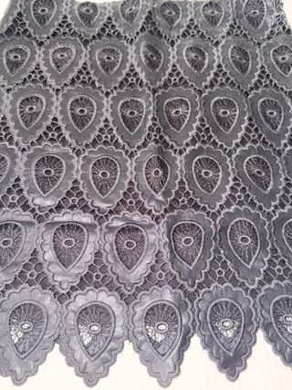 Minifalda Zara Piel Troquelada Negra