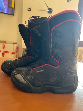 Scarponi Snowboard Salomon Neri Rossi