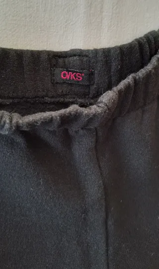 2 paia di pantaloni metà pelle metà felpato 18mesi