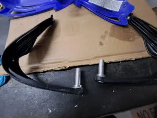 Paramanos Acerbis Azul, piloto UFO, soporte pinza