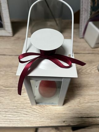 Portacandele bianco con nastro bordeaux