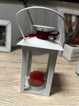 Portacandele bianco con nastro bordeaux