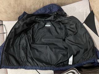 Chaqueta niño azul acolchada