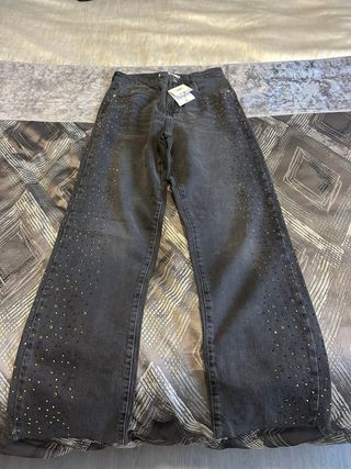 Chaqueta vaquera Zara con tachuelas