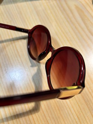 HOY 5€ Gafas de sol redondas terracota