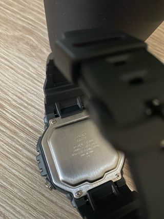 Reloj Casio AE-1600H Negro