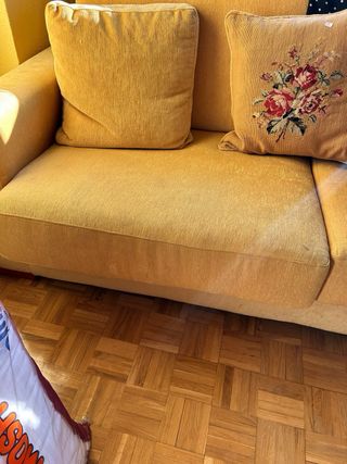 Sofá 3 plazas amarillo