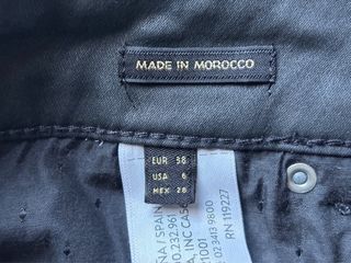 Pantalones negros efecto piel