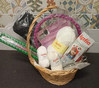 Lote punto y ganchillo Katia